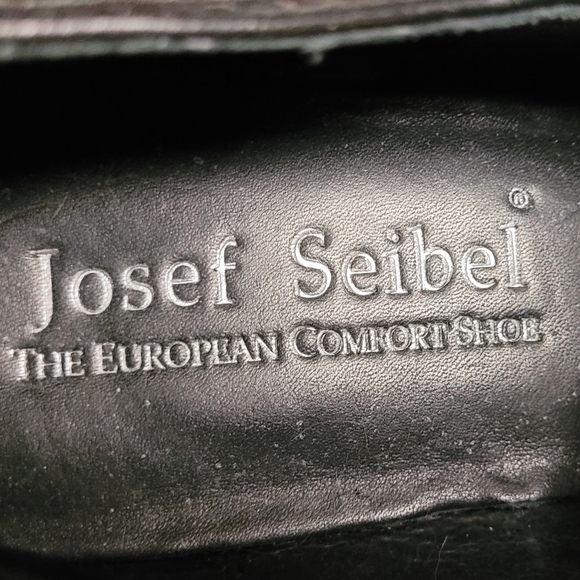 ***CLEARANCE SALE ***Josef Seilbel heels - Picture 5 of 6